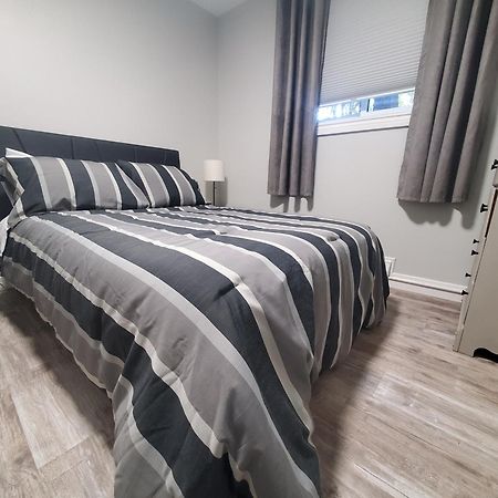 Modern Private 1Br Apt. W/Free Prkg + Fast Wi-Fi Sault Ste. Marie Εξωτερικό φωτογραφία