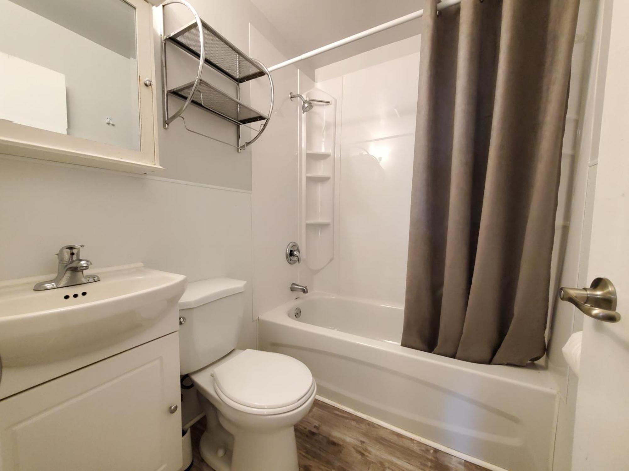 Modern Private 1Br Apt. W/Free Prkg + Fast Wi-Fi Sault Ste. Marie Εξωτερικό φωτογραφία