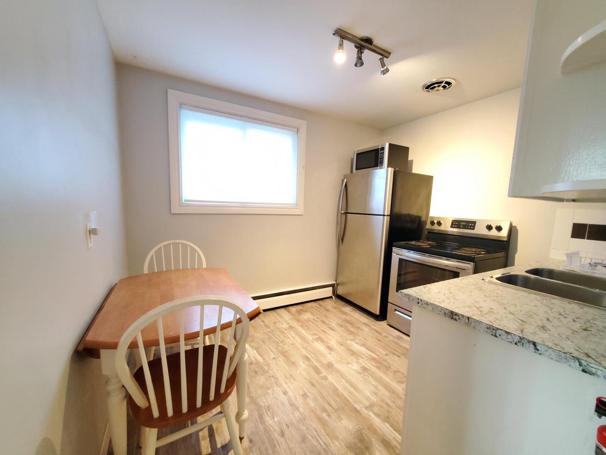 Modern Private 1Br Apt. W/Free Prkg + Fast Wi-Fi Sault Ste. Marie Εξωτερικό φωτογραφία